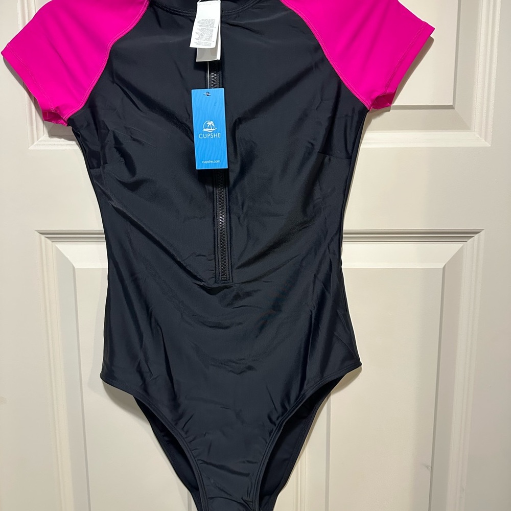 Cupshe One-Piece Swimsuit XS NWT